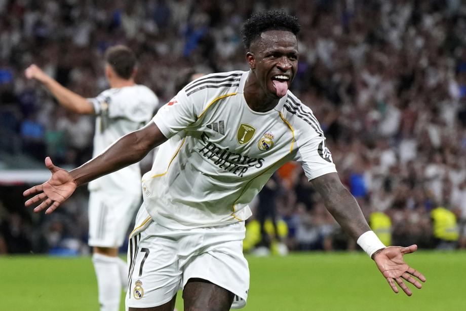 球真正走向 球真正走向