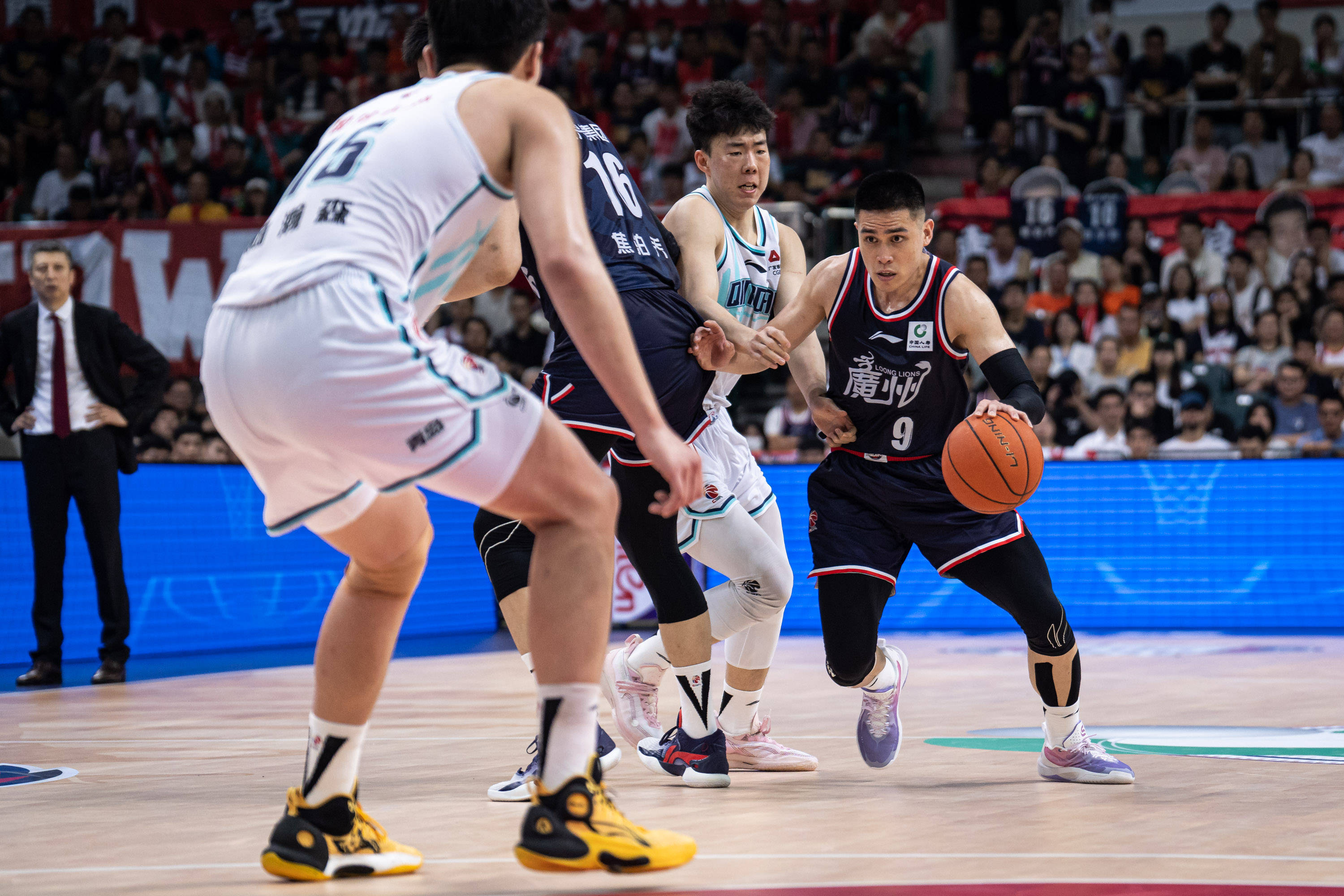 球迷们期待 球迷们期待