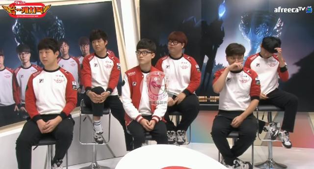 JD Gaming 教练：其实英雄联盟这个游戏不是说前期劣势就一定会输